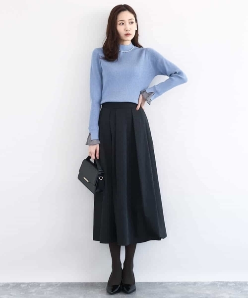 MK MICHEL KLEIN（エムケーミッシェルクラン）の「メモリータフタ タックフレアスカート/洗える（スカート・レディース・ベージュ/ブラック/ライトブルー・38）」の5枚目の写真