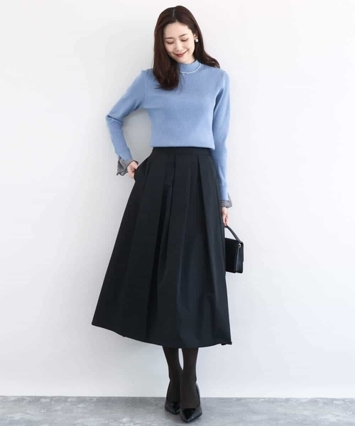 MK MICHEL KLEIN（エムケーミッシェルクラン）の「メモリータフタ タックフレアスカート/洗える（スカート・レディース・ベージュ/ブラック/ライトブルー・38）」の7枚目の写真