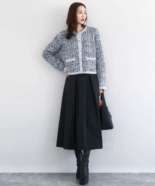 MK MICHEL KLEIN（エムケーミッシェルクラン）の「メモリータフタ タックフレアスカート/洗える（スカート・レディース・ベージュ/ブラック/ライトブルー・38）」の9枚目の写真