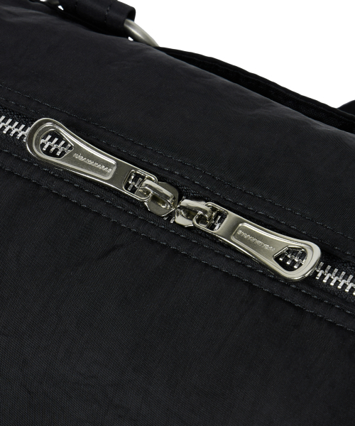IUGAMAKARAS（イウガマカラス）の「Nylon Eyelet Duffle Bag (Black)（ボストンバッグ・レディース・その他・FREE）」の15枚目の写真