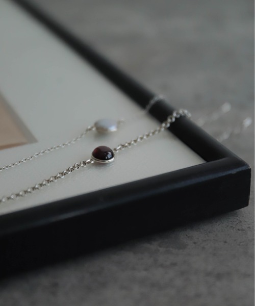 rapiecage（ラピエサージュ）の「ラウンドカボションチェーンブレスGC（ブレスレット・レディース・レッド・FREE）」の3枚目の写真