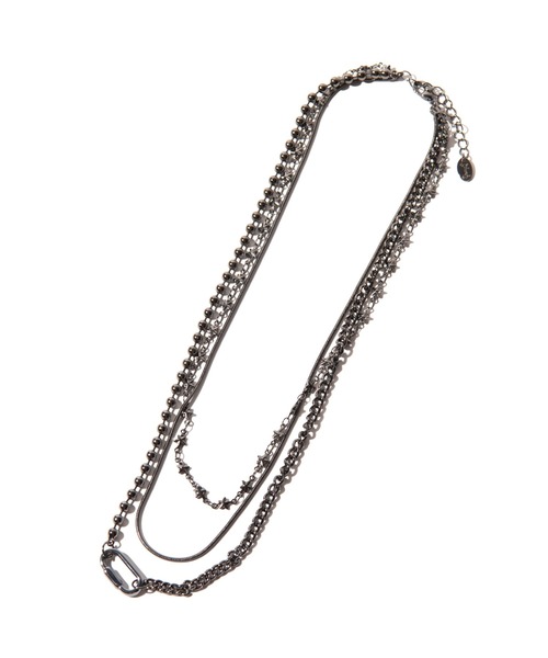 glamb(グラム)の「Triple Layer Necklace / トリプルレイヤーネックレス(ネックレス・メンズ・ブラック/シルバー・FREE)」の2枚目の写真