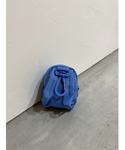 WHIMSIC（ウィムジック）の「【adidas】PACKABLE ECO BAG（ハンドバッグ・メンズ・ブラック/ブルー・ONE SIZE）」の8枚目の写真