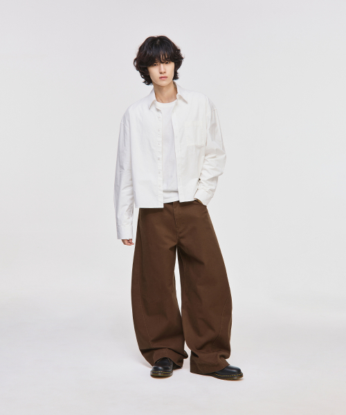 SIGNATURE（シグネチャ）の「ツイストカーブドコットンパンツ[ブラウン]（その他パンツ・レディース・その他・SMALL/MEDIUM/LARGE/X-LARGE）」の3枚目の写真
