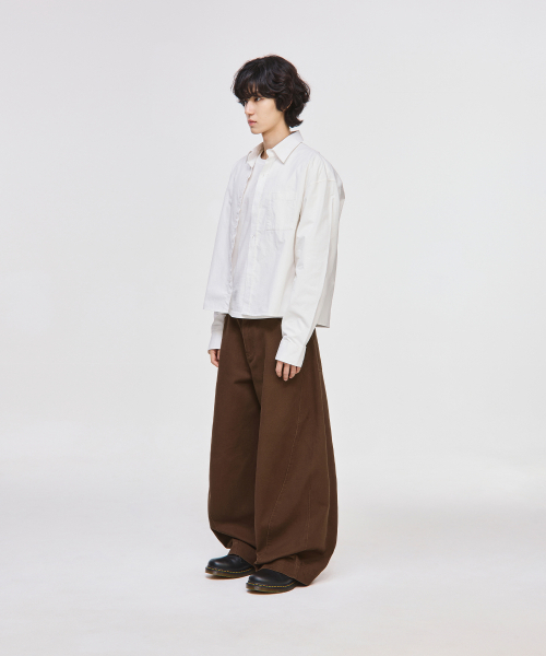 SIGNATURE（シグネチャ）の「ツイストカーブドコットンパンツ[ブラウン]（その他パンツ・レディース・その他・SMALL/MEDIUM/LARGE/X-LARGE）」の9枚目の写真