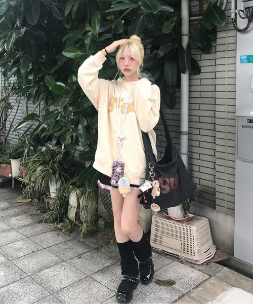 GRAVER（グレーバー）の「[ユニセックス]GRAE-Sストライプフードパーカー_クリーム（パーカー・レディース・アイボリー・SMALL/MEDIUM/LARGE）」の9枚目の写真