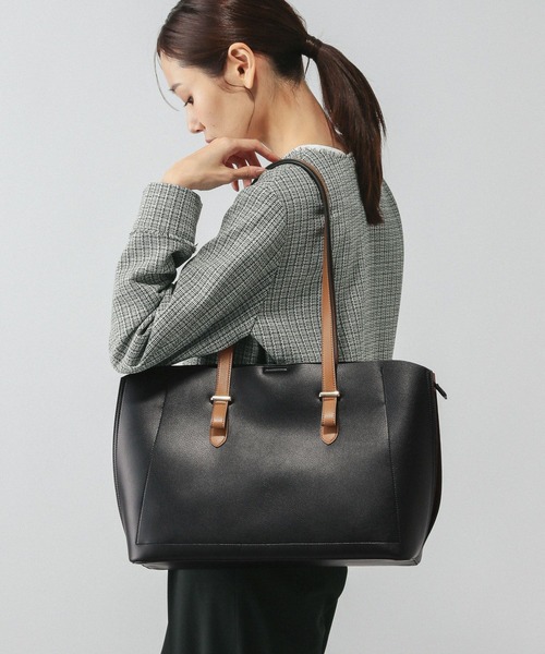 GLOBAL WORK（グローバルワーク）の「スペ軽撥水6ポケA4トート/611426（トートバッグ・レディース・ブラウン/ブラック系その他/ベージュ/ホワイト系その他6/ホワイト系その他7/ブラック・ONE SIZE）」の5枚目の写真