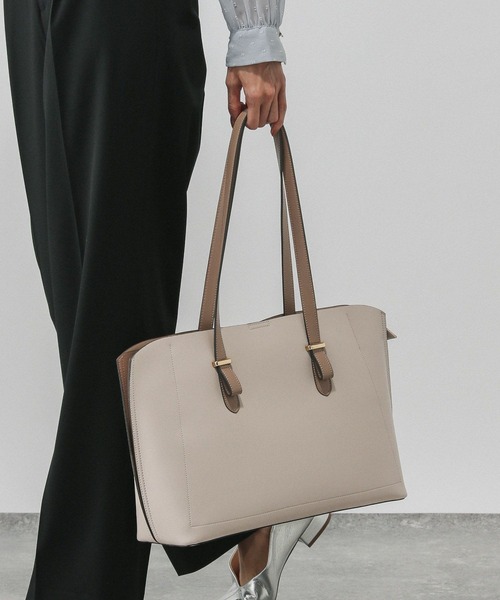 GLOBAL WORK（グローバルワーク）の「スペ軽撥水6ポケA4トート/611426（トートバッグ・レディース・ブラウン/ブラック系その他/ベージュ/ホワイト系その他6/ホワイト系その他7/ブラック・ONE SIZE）」の3枚目の写真