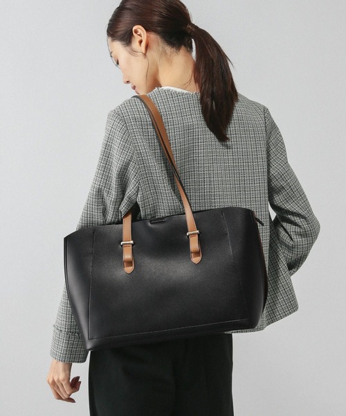 GLOBAL WORK（グローバルワーク）の「スペ軽撥水6ポケA4トート/611426（トートバッグ・レディース・ブラウン/ブラック系その他/ベージュ/ホワイト系その他6/ホワイト系その他7/ブラック・ONE SIZE）」の11枚目の写真