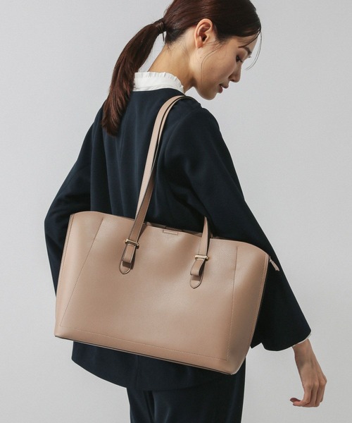 GLOBAL WORK（グローバルワーク）の「スペ軽撥水6ポケA4トート/611426（トートバッグ・レディース・ブラウン/ブラック系その他/ベージュ/ホワイト系その他6/ホワイト系その他7/ブラック・ONE SIZE）」の14枚目の写真