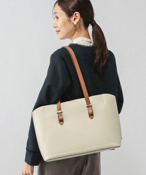 GLOBAL WORK（グローバルワーク）の「スペ軽撥水6ポケA4トート/611426（トートバッグ・レディース・ブラウン/ブラック系その他/ベージュ/ホワイト系その他6/ホワイト系その他7/ブラック・ONE SIZE）」の16枚目の写真