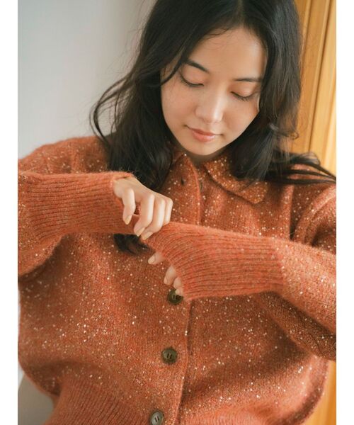 Ungrid（アングリッド）の「スパンコールポロニットカーディガン（カーディガン/ボレロ・レディース・チャコールグレー/オレンジ/ベージュ・FREE）」の12枚目の写真