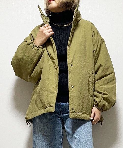 Fizz(フィズ)の「ハイネック中綿ブルゾン(ブルゾン・レディース・ブラック/モカ/アイボリー/オリーブ・M)」の9枚目の写真
