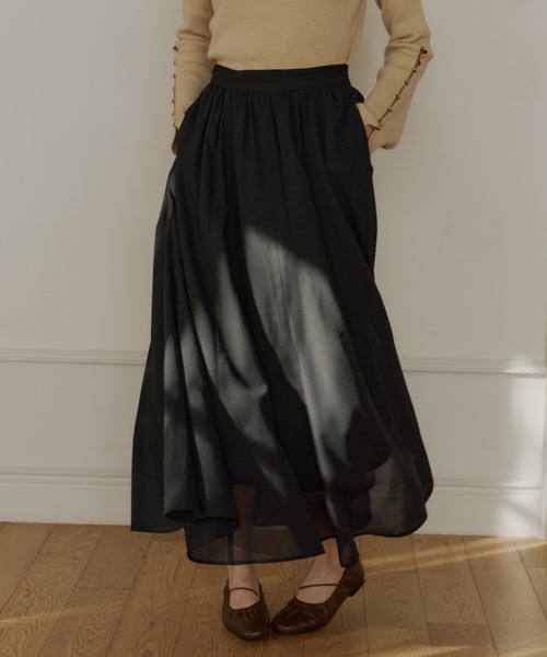OLUN(オルン)の「soft touch sheer flared skirt/ソフトタッチシアーフレアスカート(スカート・レディース・ブラック/アイボリー・SMALL/X-SMALL/FREE)」の7枚目の写真