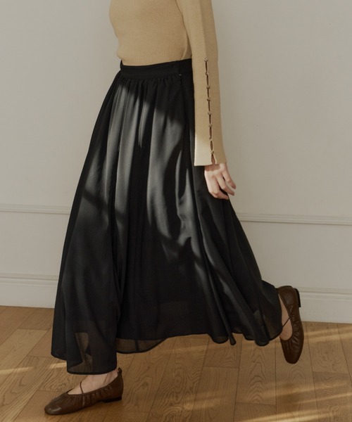 OLUN（オルン）の「soft touch sheer flared skirt/ソフトタッチシアーフレアスカート（スカート・レディース・ブラック/アイボリー・SMALL/X-SMALL/FREE）」の8枚目の写真