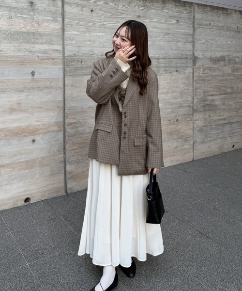 OLUN(オルン)の「soft touch sheer flared skirt/ソフトタッチシアーフレアスカート(スカート・レディース・ブラック/アイボリー・SMALL/X-SMALL/FREE)」の11枚目の写真