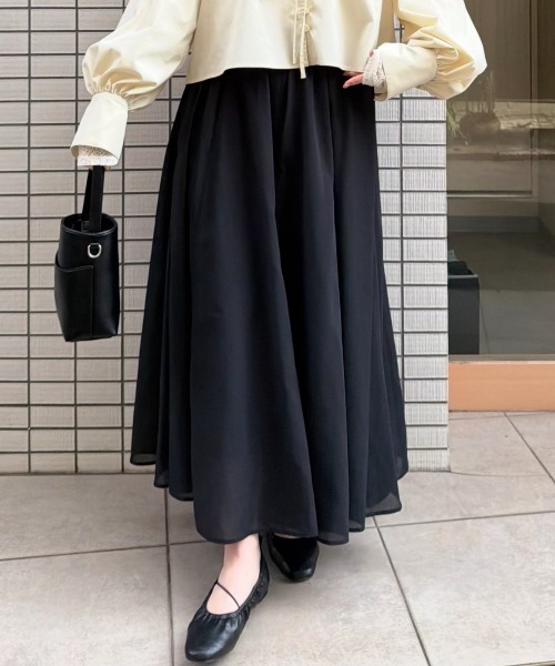 OLUN(オルン)の「soft touch sheer flared skirt/ソフトタッチシアーフレアスカート(スカート・レディース・ブラック/アイボリー・SMALL/X-SMALL/FREE)」の15枚目の写真