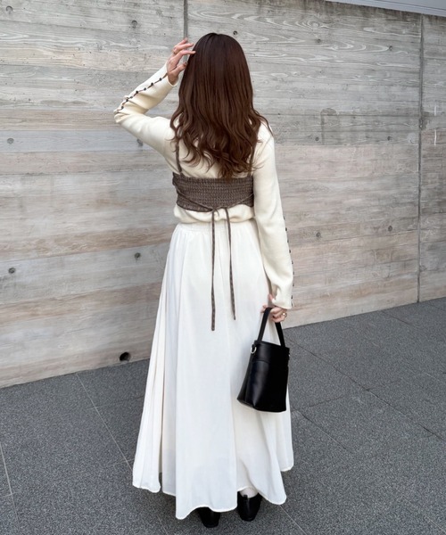 OLUN（オルン）の「soft touch sheer flared skirt/ソフトタッチシアーフレアスカート（スカート・レディース・ブラック/アイボリー・SMALL/X-SMALL/FREE）」の12枚目の写真