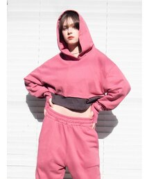 KATRINA K（カトリーナケイ）の「Layered Crop Hoodie - Pink（パーカー）」