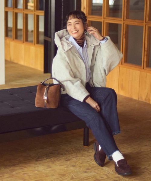 Gready Brilliant（グレディブリリアン）の「フード付ウールショート