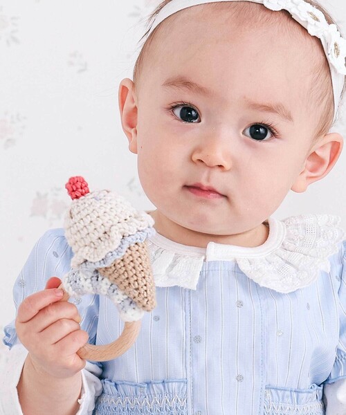 SLAP SLIP BABY（スラップスリップベビー）の「アイスクリームクマウサギアニマル恐竜かぎ編みモチーフ付き歯がためベビー（その他ベビー用品・キッズ・オフホワイト/ベージュ/ピンク/グリーン・FREE）」の2枚目の写真