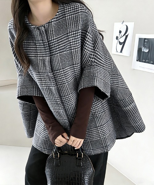 ONEP STAR(ワンピスター)の「千鳥格子柄ケープコート(その他アウター・レディース・ブラック・MEDIUM/LARGE/X-LARGE)」の6枚目の写真
