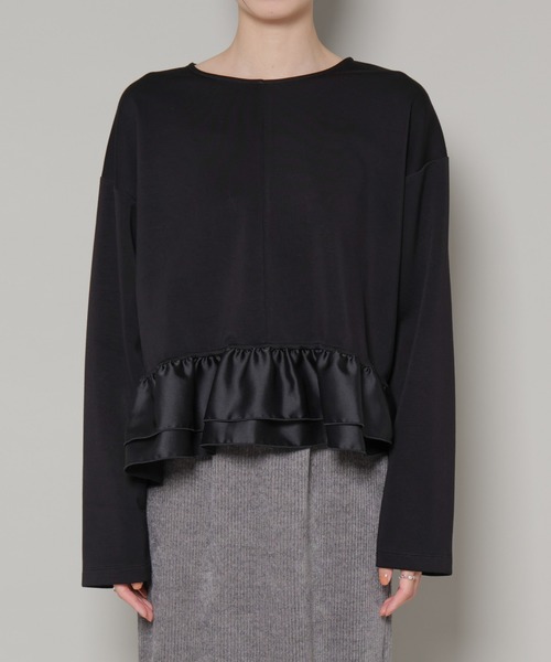 NANO universe（ナノユニバース）の「ダンボールカットサテンペプラムトップス（Tシャツ/カットソー・レディース・ホワイト/ブラック/ブルー・FREE）」の13枚目の写真