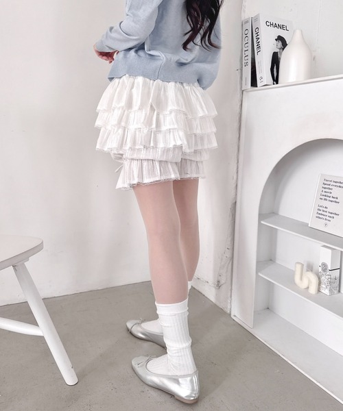 Loueme(ルエム)の「キャンディフリルショートパンツ(その他パンツ・レディース・ブラック/ライトブルー/ホワイト/ピンク・FREE)」の8枚目の写真