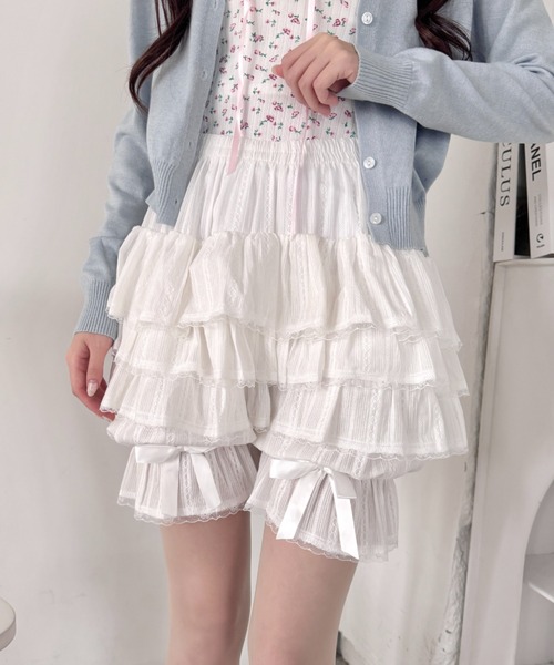 Loueme(ルエム)の「キャンディフリルショートパンツ(その他パンツ・レディース・ブラック/ライトブルー/ホワイト/ピンク・FREE)」の5枚目の写真