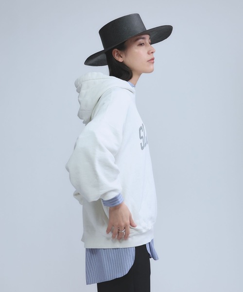 Chaos(カオス)の「Chaos(カオス)/◇REMI RELIEF◇別注ロゴフーディー(スウェット・レディース・ネイビー系/ホワイト・FREE)」の3枚目の写真