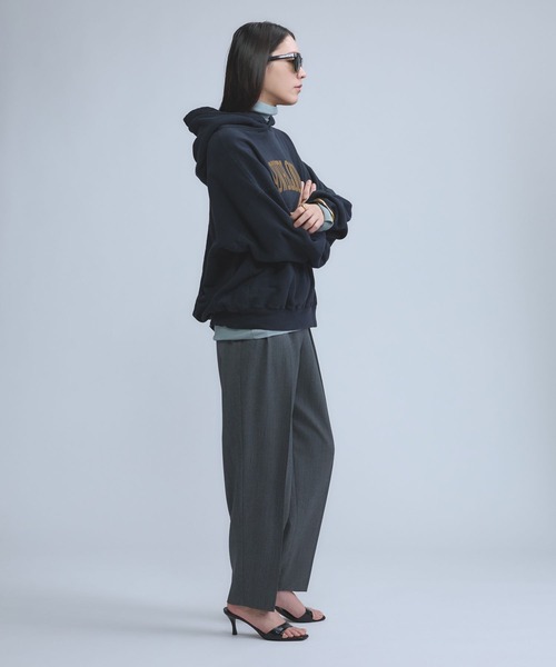 Chaos(カオス)の「Chaos(カオス)/◇REMI RELIEF◇別注ロゴフーディー(スウェット・レディース・ネイビー系/ホワイト・FREE)」の6枚目の写真