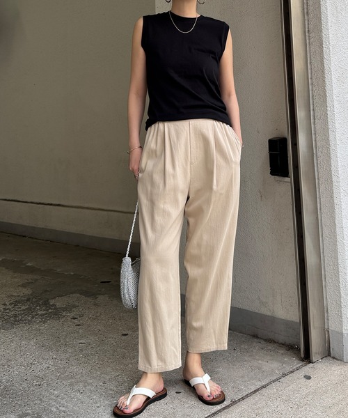 LBC（エルビーシー）の「コットンゆるテーパードパンツ（その他パンツ・レディース・ブルー系その他/オフホワイト/ベージュ/ブラック・M/L）」の10枚目の写真