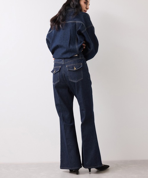 VIS（ビス）の「フレアシルエットデニム（デニムパンツ・レディース・サックスブルー/ネイビー・M/S）」の10枚目の写真