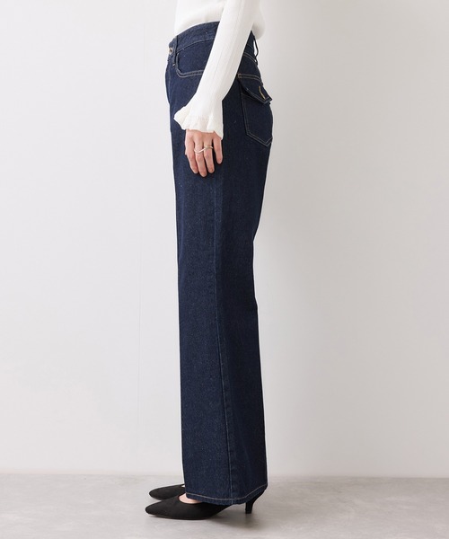 VIS（ビス）の「フレアシルエットデニム（デニムパンツ・レディース・サックスブルー/ネイビー・M/S）」の19枚目の写真