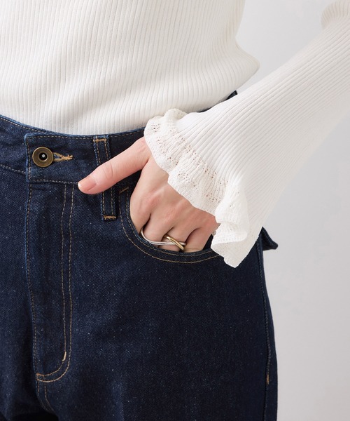 VIS（ビス）の「フレアシルエットデニム（デニムパンツ・レディース・サックスブルー/ネイビー・M/S）」の22枚目の写真