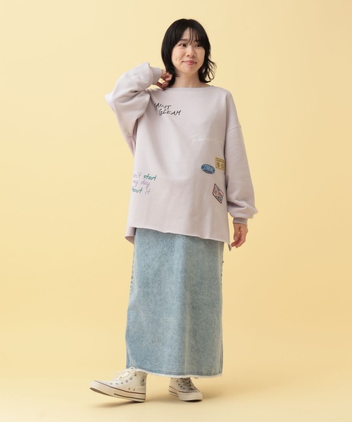 LEPSIM(レプシィム)の「【産前・産後対応】マタニティ/ワッペンロゴプリントスウェット 636459(マタニティウェア/グッズ・レディース・ライトピンク/チャコールグレー/グレー・FREE)」の4枚目の写真