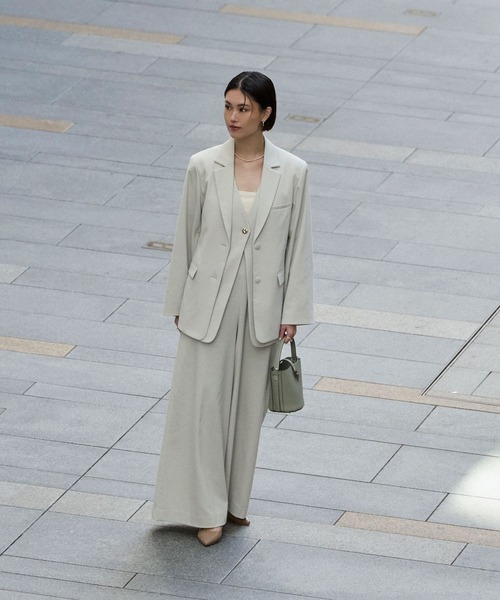 BAYFLOW（ベイフロー）の「【KARENさんコラボ】ジャケット（テーラードジャケット・レディース・グレイッシュベージュ/ネイビー・SMALL/MEDIUM）」の4枚目の写真