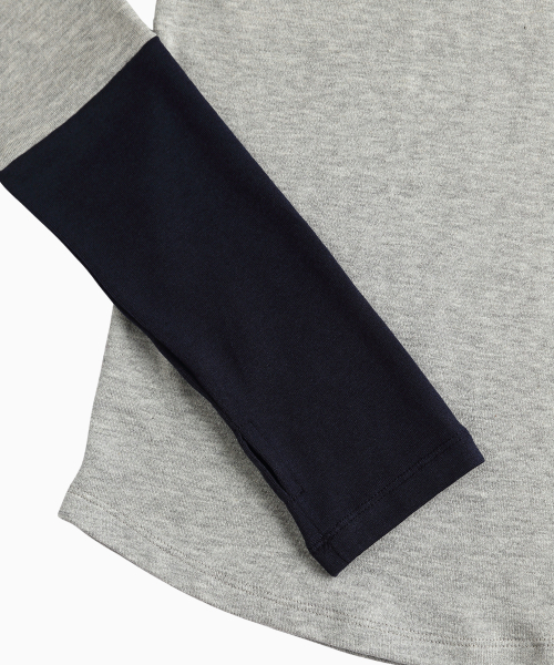 MENASOO(ミナス)の「Track Warmer Color Turtleneck T Shirt_Melange Gray(Tシャツ/カットソー・レディース・グレー・F)」の18枚目の写真