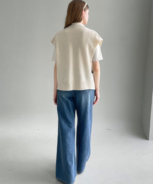 SLOWLOLLI（スローローリ）の「Lambswool knit vest（ニット/セーター・レディース・オートミール/ブラウン/クリーム/ブラック・FREE）」の6枚目の写真