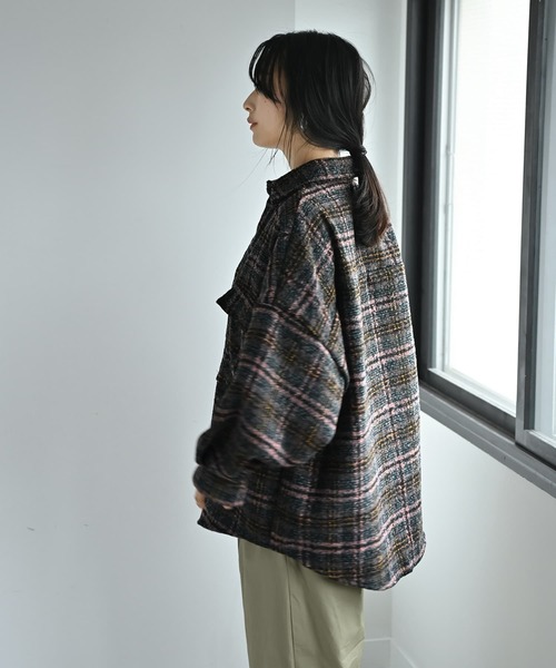 STYLE DELI(スタイルデリ)の「【BLK001】ビッグチェック柄シャツジャケット(シャツ/ブラウス・レディース・グリーン/ピンク・FREE)」の4枚目の写真
