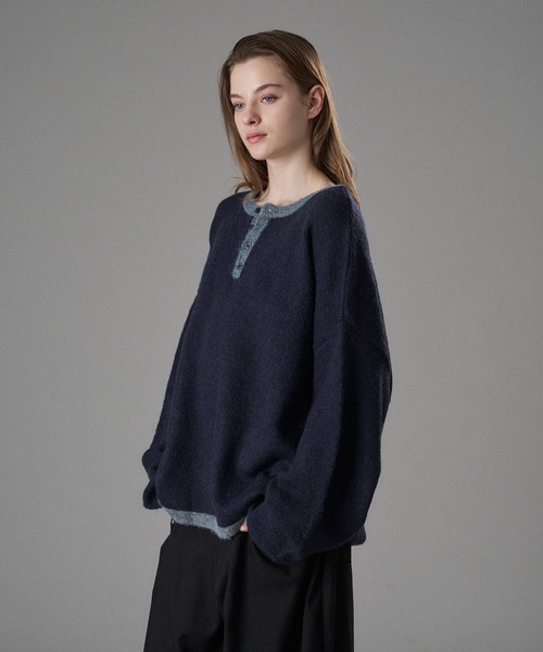 ONCILY(オンシェリー)の「COLOR ACCENT HENRY NECK KNIT / 配色ヘンリーネックニット(ニット/セーター・メンズ・ネイビー/グレー/アイボリー・SMALL/MEDIUM/LARGE)」の22枚目の写真