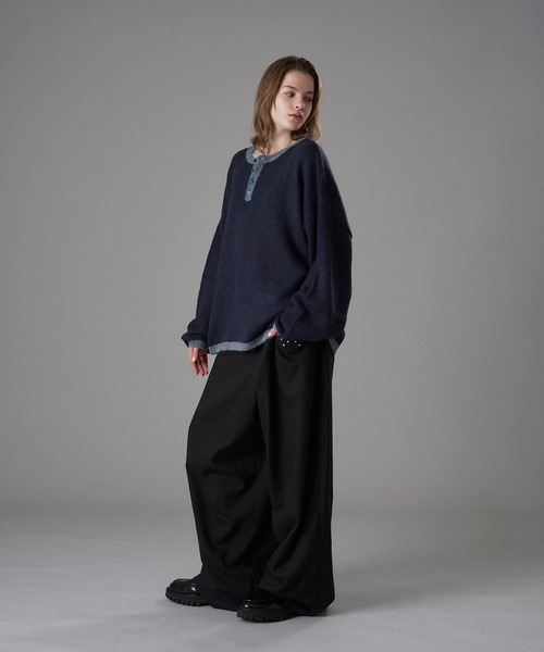 ONCILY(オンシェリー)の「COLOR ACCENT HENRY NECK KNIT / 配色ヘンリーネックニット(ニット/セーター・メンズ・ネイビー/グレー/アイボリー・SMALL/MEDIUM/LARGE)」の17枚目の写真