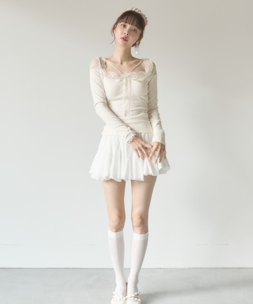 Nadana（ナダナ）の「カップ付きレース切替クロスストラップトップス（Tシャツ/カットソー・レディース・ブラック/アイボリー・FREE）」の10枚目の写真