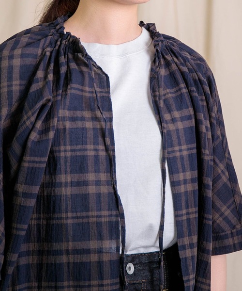 Brocante（ブロカント）の「[Brocante / ブロカント] ボイルローンチェック カプシャツ（シャツ/ブラウス・レディース・ネイビー系/グレー系その他・2）」の18枚目の写真