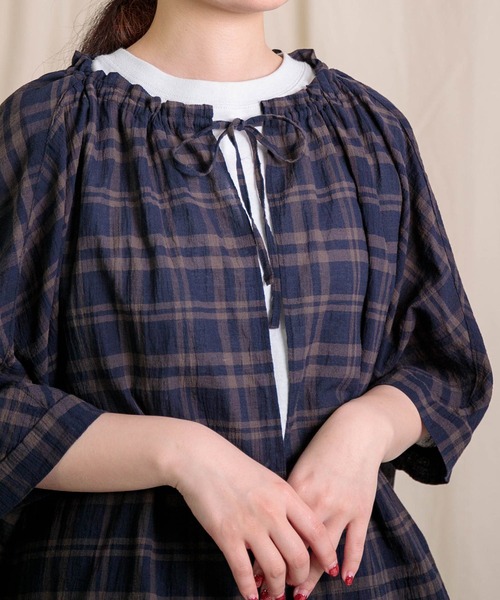 Brocante（ブロカント）の「[Brocante / ブロカント] ボイルローンチェック カプシャツ（シャツ/ブラウス・レディース・ネイビー系/グレー系その他・2）」の19枚目の写真