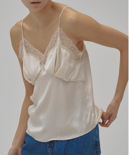 TODAYFUL(トゥデイフル)の「Satin Lace Camisole(キャミソール・レディース・ブラック/アイボリー/ミント・FREE)」の2枚目の写真