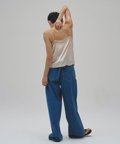 TODAYFUL(トゥデイフル)の「Satin Lace Camisole(キャミソール・レディース・ブラック/アイボリー/ミント・FREE)」の6枚目の写真