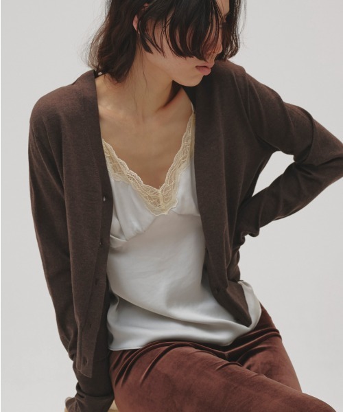 TODAYFUL(トゥデイフル)の「Satin Lace Camisole(キャミソール・レディース・ブラック/アイボリー/ミント・FREE)」の12枚目の写真