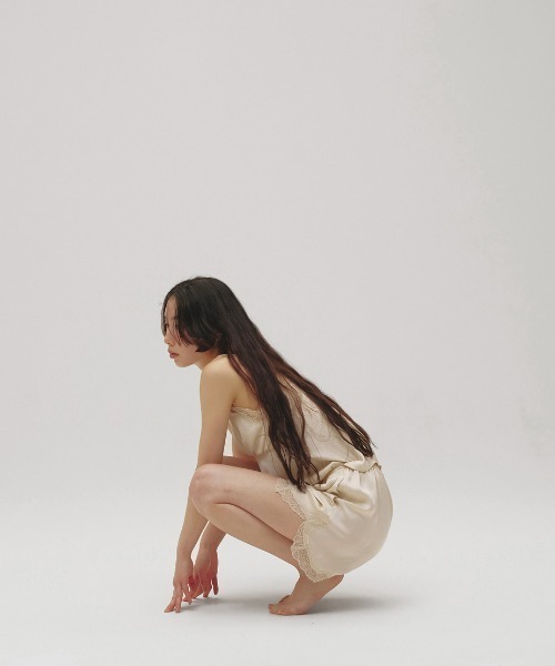 TODAYFUL(トゥデイフル)の「Satin Lace Camisole(キャミソール・レディース・ブラック/アイボリー/ミント・FREE)」の16枚目の写真