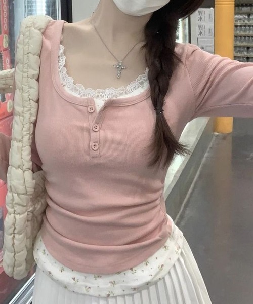 Nia(ニア)の「Nia(ニア)/レイヤード風レース長袖カットソー(Tシャツ/カットソー・レディース・ホワイト/ピンク・SMALL/MEDIUM)」の8枚目の写真